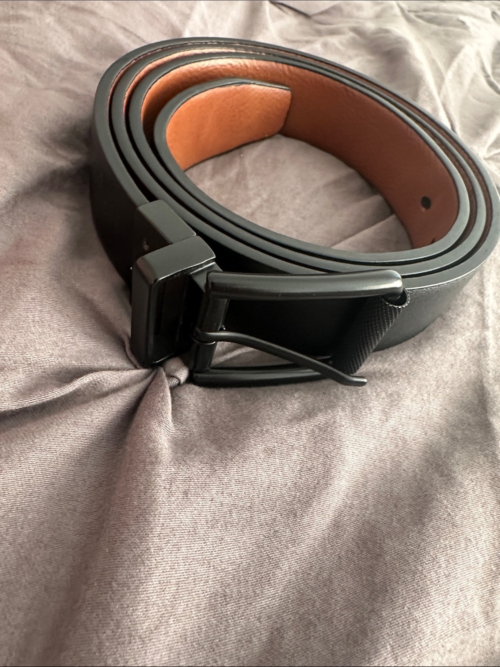 Kenneth Cole Reaction Black Men’s Leather Reversible Belt - Picture 2 of 6